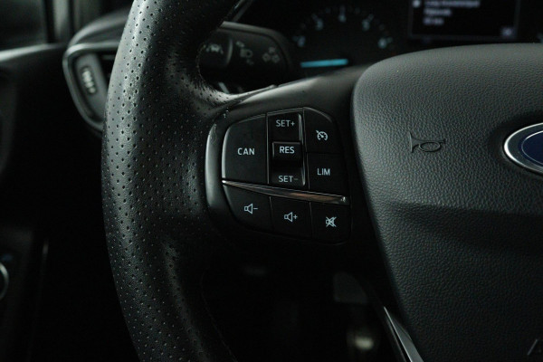 Ford Fiesta 1.0 EcoBoost ST-Line (STOEL/STUUR VERWARMING, CRUISE CONTROL, PARKEERSENSOREN, LANE-ASSIST, GOED ONDERHOUDEN)