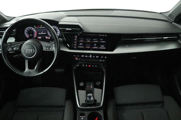 Audi A3 Sportback 30 TFSI Advanced edition (DIGITALE COCKPIT, LANE-ASSIST, CRUISE CONTROL ADAPTIEF, STOELVERWARMING, SENSOREN)