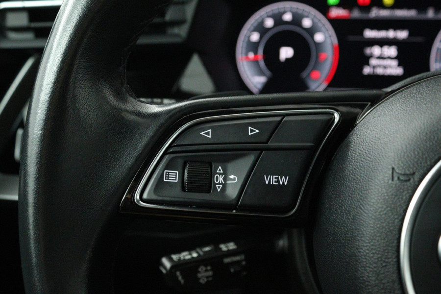 Audi A3 Sportback 30 TFSI Advanced edition (DIGITALE COCKPIT, LANE-ASSIST, CRUISE CONTROL ADAPTIEF, STOELVERWARMING, SENSOREN)