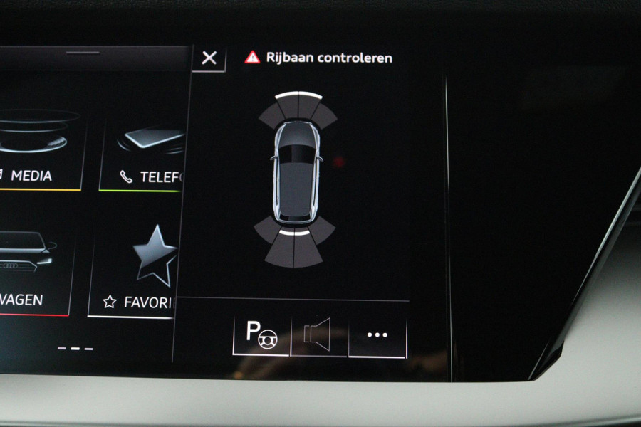 Audi A3 Sportback 30 TFSI Advanced edition (DIGITALE COCKPIT, LANE-ASSIST, CRUISE CONTROL ADAPTIEF, STOELVERWARMING, SENSOREN)