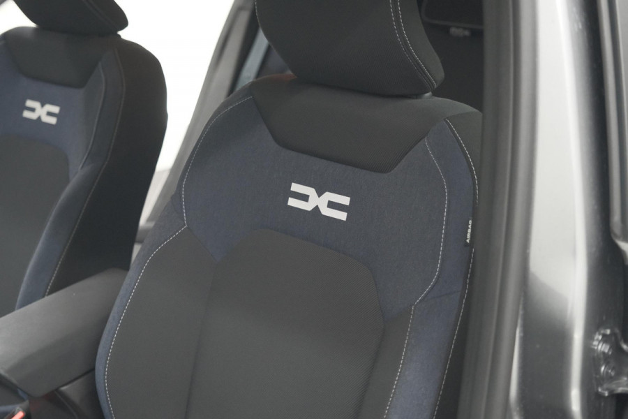 Dacia Duster TCe 130 mild hybrid Expression | Camera | Stoelverwarming | Apple Carplay | Navigatie Dacia Duster TCe 130 mild hybrid Expression | Camera | Stoelverwarming | Apple Carplay | Navigatie