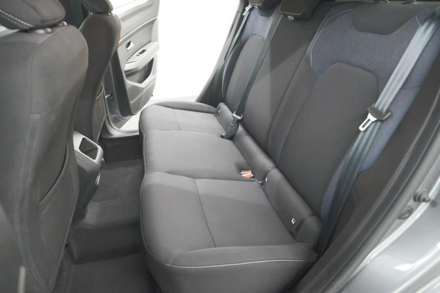Dacia Duster TCe 130 mild hybrid Expression | Camera | Stoelverwarming | Apple Carplay | Navigatie Dacia Duster TCe 130 mild hybrid Expression | Camera | Stoelverwarming | Apple Carplay | Navigatie
