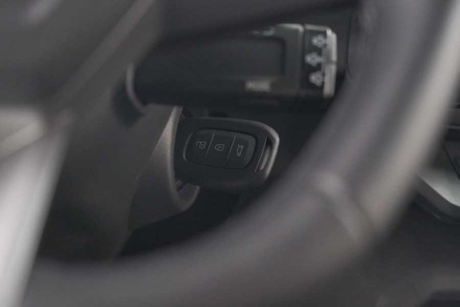 Dacia Duster TCe 130 mild hybrid Expression | Camera | Stoelverwarming | Apple Carplay | Navigatie Dacia Duster TCe 130 mild hybrid Expression | Camera | Stoelverwarming | Apple Carplay | Navigatie
