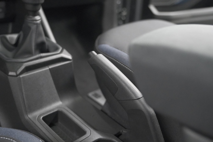 Dacia Duster TCe 130 mild hybrid Expression | Camera | Stoelverwarming | Apple Carplay | Navigatie Dacia Duster TCe 130 mild hybrid Expression | Camera | Stoelverwarming | Apple Carplay | Navigatie
