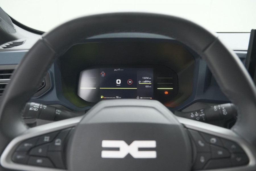 Dacia Duster TCe 130 mild hybrid Expression | Camera | Stoelverwarming | Apple Carplay | Navigatie Dacia Duster TCe 130 mild hybrid Expression | Camera | Stoelverwarming | Apple Carplay | Navigatie