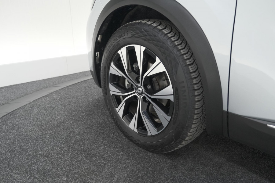 Renault Captur Mild Hybrid 140 EDC Techno | Camera | 9.3 Inch Scherm | Apple Carplay | Parkeersensoren | Allseason Banden | Stoelverwarming Renault Captur Mild Hybrid 140 EDC Techno | Camera | 9.3 Inch Scherm | Apple Carplay | Parkeersensoren | Allseason Banden | Stoelverwarming