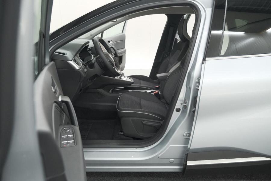 Renault Captur Mild Hybrid 140 EDC Techno | Camera | 9.3 Inch Scherm | Apple Carplay | Parkeersensoren | Allseason Banden | Stoelverwarming Renault Captur Mild Hybrid 140 EDC Techno | Camera | 9.3 Inch Scherm | Apple Carplay | Parkeersensoren | Allseason Banden | Stoelverwarming