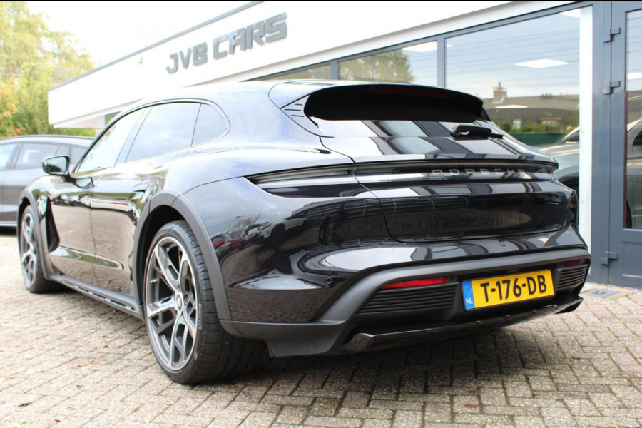 Porsche Taycan Cross Turismo 4 93 kWh Porsche Taycan Cross Turismo 4 93 kWh