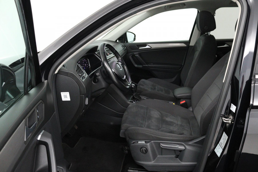 Volkswagen Tiguan Allspace 1.5 TSI Comfortline Business 7p. (PANORAMADAK, DIGITALE COCKPIT, CAMERA, AUTOMAAT)