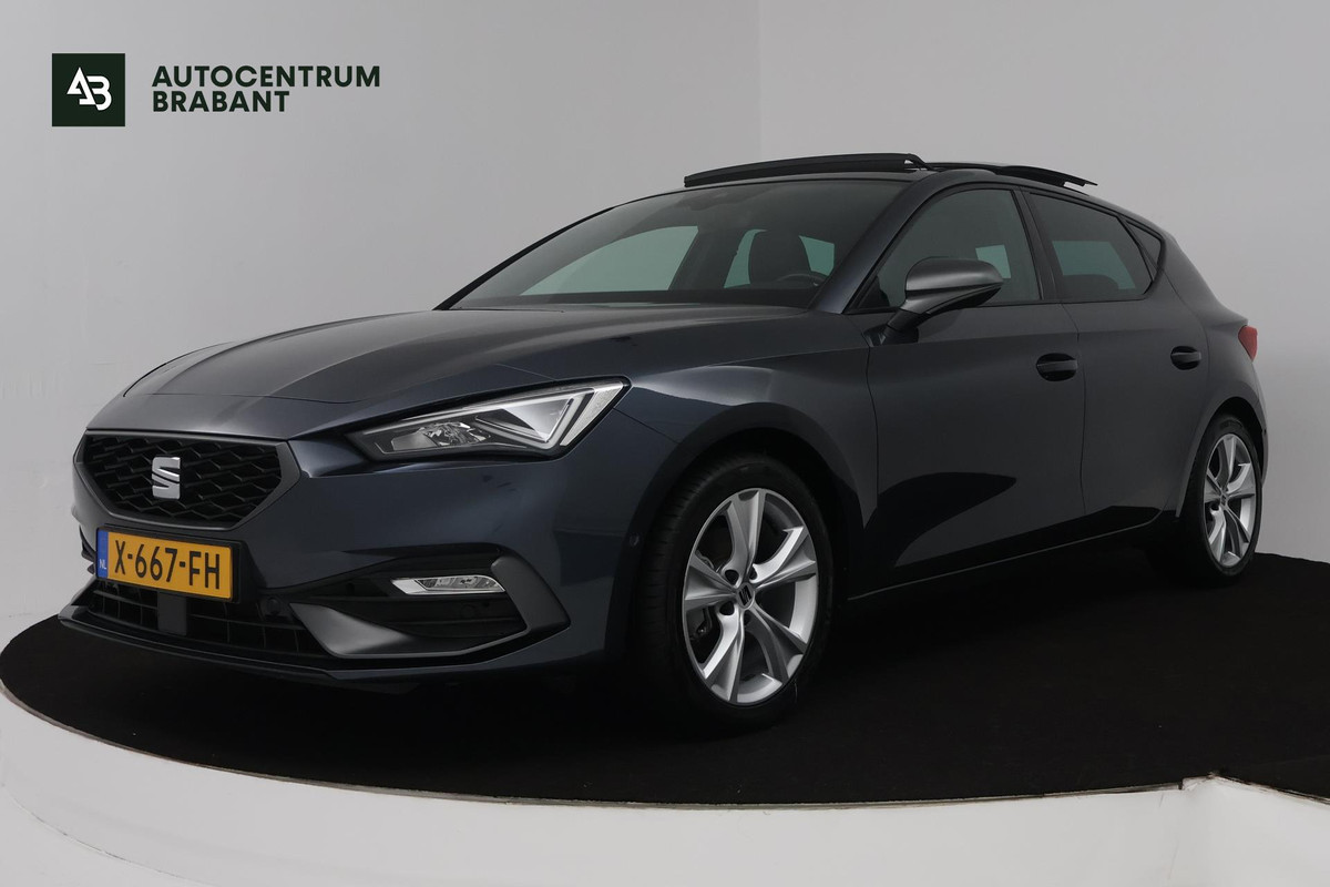 Seat Leon 1.0 eTSI FR Business Intense (PANORAMADAK, TREKHAAK, SFEERVERLICHTING, CAMERA, CARPLAY. CRUISE CONTROL ADAPTIEF)