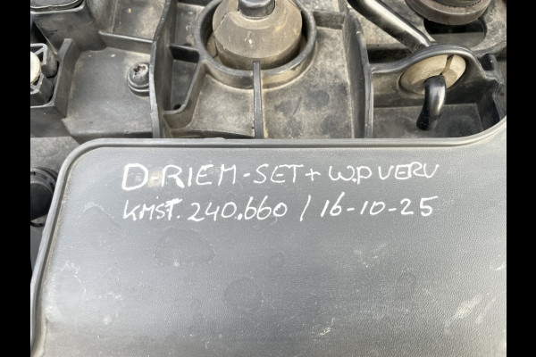 Ford Transit Custom 2.0 TDCI 130PK L2 DC Limited | airco | navigatie | camera Ford Transit Custom 2.0 TDCI 130PK L2 DC Limited | airco | navigatie | camera