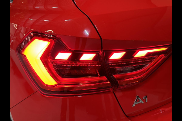 Audi A1 Sportback 25 TFSI Pro Line Garantie Carplay StoelVW Led Cruise Clima Navi Dab PDC Keyless Rijklaar Audi A1 Sportback 25 TFSI Pro Line Garantie Carplay StoelVW Led Cruise Clima Navi Dab PDC Keyless Rijklaar