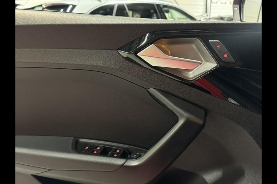 Audi A1 Sportback 25 TFSI Pro Line Garantie Carplay StoelVW Led Cruise Clima Navi Dab PDC Keyless Rijklaar Audi A1 Sportback 25 TFSI Pro Line Garantie Carplay StoelVW Led Cruise Clima Navi Dab PDC Keyless Rijklaar