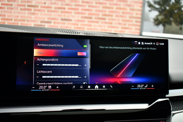 BMW 5 Serie Touring 520i M-Sport Pano Trekh B&W 21inch ACC 360 HUD Stoelventilatie Brooklyngrau