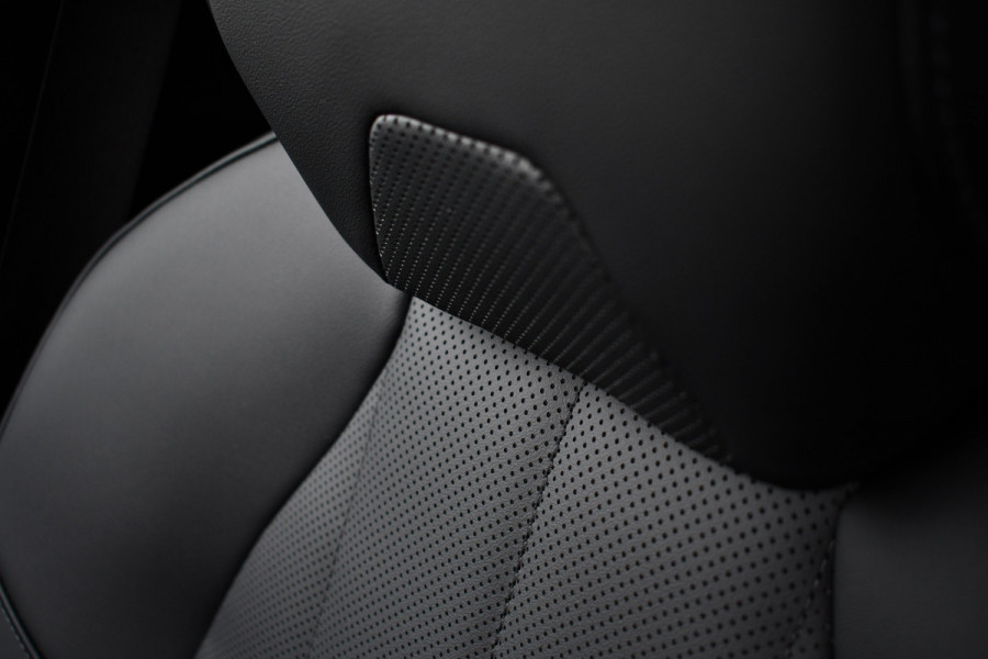 BMW 5 Serie Touring 520i M-Sport Pano Trekh B&W 21inch ACC 360 HUD Stoelventilatie Brooklyngrau