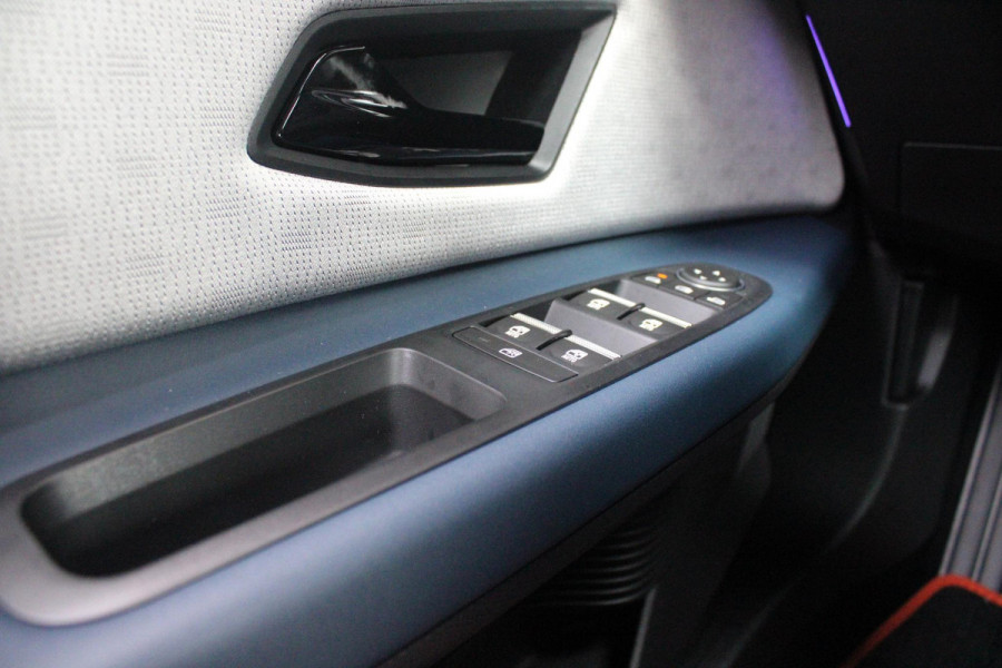 Renault 5 150PK COMFORT RANGE ROLAND-GARROS 52 kWh | NAVIGATIE SYSTEEM MET GOOGLE INTERGRATIE | HARMAN KARDON PREMIUM AUDIO | FULL LED KOPLAMPEN MET MICRO-OPTICS EN FRANSE VLAG | 10"R-LINK MULTIMEDIA | 18"GRONO LICHTMETALEN VELGEN | TWO-TONE CAROSSERIE KLEUR I.C.M. WARM TITANIUM DAKLIJSTEN | ELEKTRISCH VERWARMDE VOOR STOELEN / STUUR | BESTUURDERSSTOEL MET ELEKTRISCH VERSTELBARE LENDESTEUN | AUTOMATISCH INPARKEREN | FLANK GUARD PROTECTION | ADAPTIEVE CRUISE CONTROL MET STOP & GO | ACHTERUITRIJCAMERA | PRIVATIE GLASS | SFEERVERLICHTING IN DIVERSE KLEUREN |