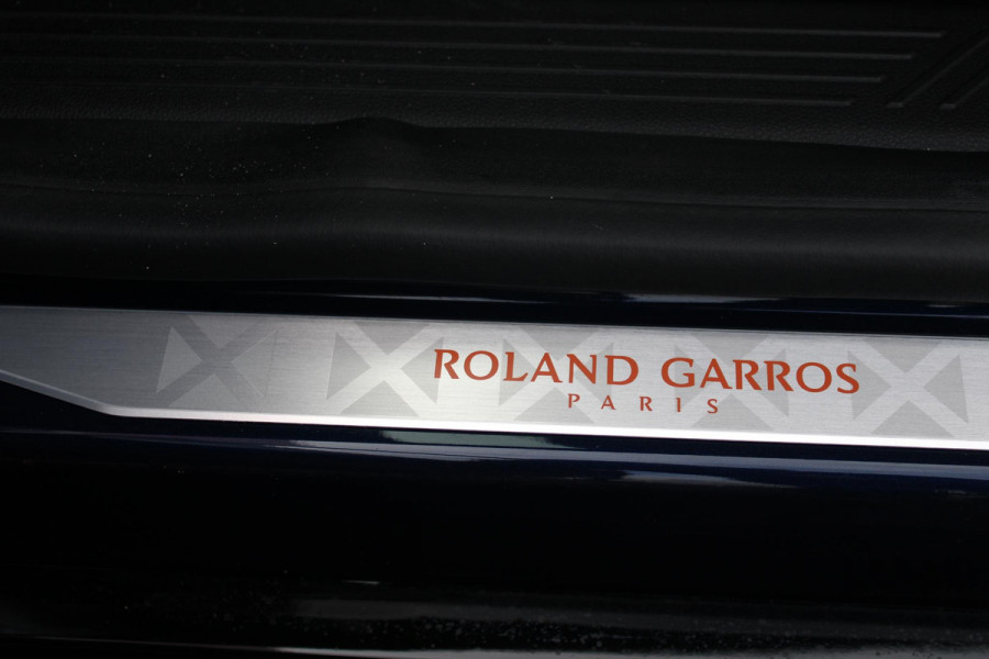 Renault 5 150PK COMFORT RANGE ROLAND-GARROS 52 kWh | NAVIGATIE SYSTEEM MET GOOGLE INTERGRATIE | HARMAN KARDON PREMIUM AUDIO | FULL LED KOPLAMPEN MET MICRO-OPTICS EN FRANSE VLAG | 10"R-LINK MULTIMEDIA | 18"GRONO LICHTMETALEN VELGEN | TWO-TONE CAROSSERIE KLEUR I.C.M. WARM TITANIUM DAKLIJSTEN | ELEKTRISCH VERWARMDE VOOR STOELEN / STUUR | BESTUURDERSSTOEL MET ELEKTRISCH VERSTELBARE LENDESTEUN | AUTOMATISCH INPARKEREN | FLANK GUARD PROTECTION | ADAPTIEVE CRUISE CONTROL MET STOP & GO | ACHTERUITRIJCAMERA | PRIVATIE GLASS | SFEERVERLICHTING IN DIVERSE KLEUREN |