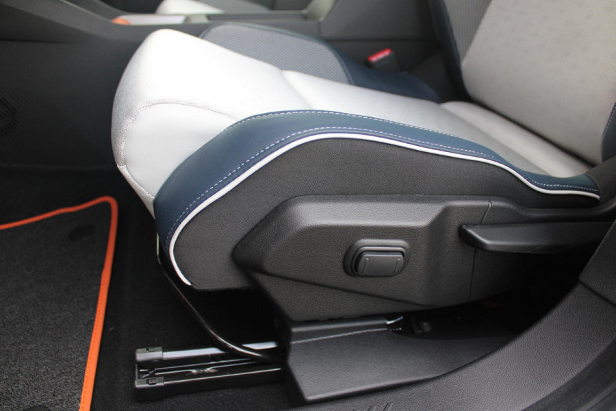 Renault 5 150PK COMFORT RANGE ROLAND-GARROS 52 kWh | NAVIGATIE SYSTEEM MET GOOGLE INTERGRATIE | HARMAN KARDON PREMIUM AUDIO | FULL LED KOPLAMPEN MET MICRO-OPTICS EN FRANSE VLAG | 10"R-LINK MULTIMEDIA | 18"GRONO LICHTMETALEN VELGEN | TWO-TONE CAROSSERIE KLEUR I.C.M. WARM TITANIUM DAKLIJSTEN | ELEKTRISCH VERWARMDE VOOR STOELEN / STUUR | BESTUURDERSSTOEL MET ELEKTRISCH VERSTELBARE LENDESTEUN | AUTOMATISCH INPARKEREN | FLANK GUARD PROTECTION | ADAPTIEVE CRUISE CONTROL MET STOP & GO | ACHTERUITRIJCAMERA | PRIVATIE GLASS | SFEERVERLICHTING IN DIVERSE KLEUREN |