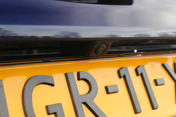Renault 5 150PK COMFORT RANGE ROLAND-GARROS 52 kWh | NAVIGATIE SYSTEEM MET GOOGLE INTERGRATIE | HARMAN KARDON PREMIUM AUDIO | FULL LED KOPLAMPEN MET MICRO-OPTICS EN FRANSE VLAG | 10"R-LINK MULTIMEDIA | 18"GRONO LICHTMETALEN VELGEN | TWO-TONE CAROSSERIE KLEUR I.C.M. WARM TITANIUM DAKLIJSTEN | ELEKTRISCH VERWARMDE VOOR STOELEN / STUUR | BESTUURDERSSTOEL MET ELEKTRISCH VERSTELBARE LENDESTEUN | AUTOMATISCH INPARKEREN | FLANK GUARD PROTECTION | ADAPTIEVE CRUISE CONTROL MET STOP & GO | ACHTERUITRIJCAMERA | PRIVATIE GLASS | SFEERVERLICHTING IN DIVERSE KLEUREN |
