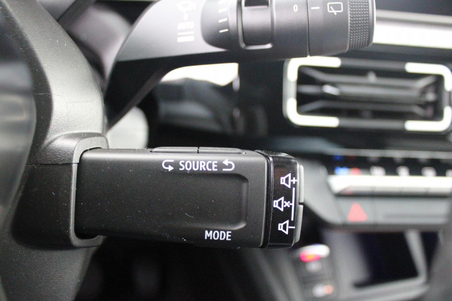 Renault 5 150PK COMFORT RANGE ROLAND-GARROS 52 kWh | NAVIGATIE SYSTEEM MET GOOGLE INTERGRATIE | HARMAN KARDON PREMIUM AUDIO | FULL LED KOPLAMPEN MET MICRO-OPTICS EN FRANSE VLAG | 10"R-LINK MULTIMEDIA | 18"GRONO LICHTMETALEN VELGEN | TWO-TONE CAROSSERIE KLEUR I.C.M. WARM TITANIUM DAKLIJSTEN | ELEKTRISCH VERWARMDE VOOR STOELEN / STUUR | BESTUURDERSSTOEL MET ELEKTRISCH VERSTELBARE LENDESTEUN | AUTOMATISCH INPARKEREN | FLANK GUARD PROTECTION | ADAPTIEVE CRUISE CONTROL MET STOP & GO | ACHTERUITRIJCAMERA | PRIVATIE GLASS | SFEERVERLICHTING IN DIVERSE KLEUREN |