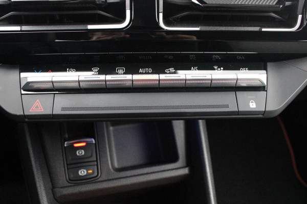 Renault 5 150PK COMFORT RANGE ROLAND-GARROS 52 kWh | NAVIGATIE SYSTEEM MET GOOGLE INTERGRATIE | HARMAN KARDON PREMIUM AUDIO | FULL LED KOPLAMPEN MET MICRO-OPTICS EN FRANSE VLAG | 10"R-LINK MULTIMEDIA | 18"GRONO LICHTMETALEN VELGEN | TWO-TONE CAROSSERIE KLEUR I.C.M. WARM TITANIUM DAKLIJSTEN | ELEKTRISCH VERWARMDE VOOR STOELEN / STUUR | BESTUURDERSSTOEL MET ELEKTRISCH VERSTELBARE LENDESTEUN | AUTOMATISCH INPARKEREN | FLANK GUARD PROTECTION | ADAPTIEVE CRUISE CONTROL MET STOP & GO | ACHTERUITRIJCAMERA | PRIVATIE GLASS | SFEERVERLICHTING IN DIVERSE KLEUREN |