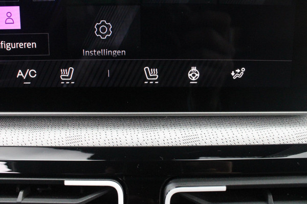 Renault 5 150PK COMFORT RANGE ROLAND-GARROS 52 kWh | NAVIGATIE SYSTEEM MET GOOGLE INTERGRATIE | HARMAN KARDON PREMIUM AUDIO | FULL LED KOPLAMPEN MET MICRO-OPTICS EN FRANSE VLAG | 10"R-LINK MULTIMEDIA | 18"GRONO LICHTMETALEN VELGEN | TWO-TONE CAROSSERIE KLEUR I.C.M. WARM TITANIUM DAKLIJSTEN | ELEKTRISCH VERWARMDE VOOR STOELEN / STUUR | BESTUURDERSSTOEL MET ELEKTRISCH VERSTELBARE LENDESTEUN | AUTOMATISCH INPARKEREN | FLANK GUARD PROTECTION | ADAPTIEVE CRUISE CONTROL MET STOP & GO | ACHTERUITRIJCAMERA | PRIVATIE GLASS | SFEERVERLICHTING IN DIVERSE KLEUREN |