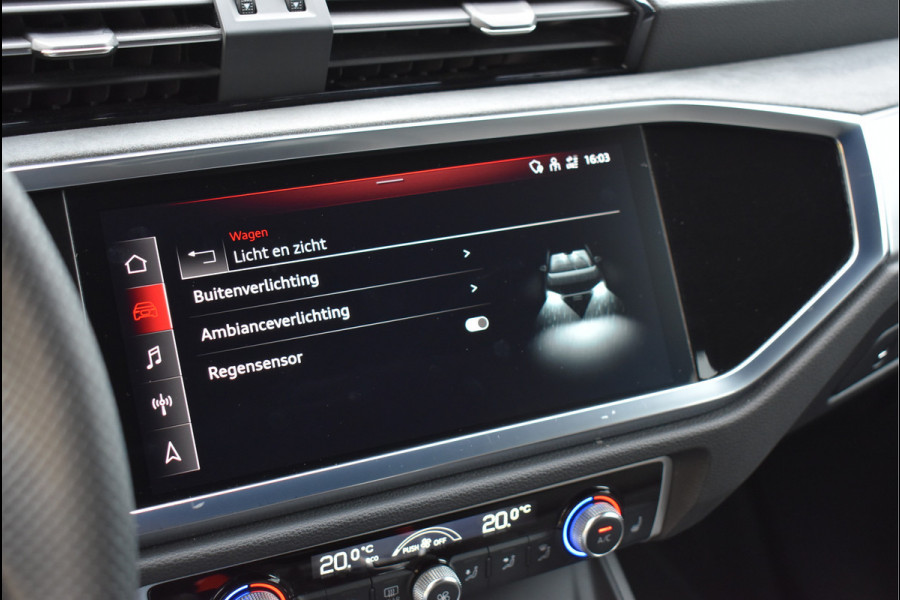 Audi Q3 45 TFSI e S-Line 245 Pk Black Ed Navi Leder Trekhaak 20 Inch Audi Q3 45 TFSI e S-Line 245 Pk Black Ed Navi Leder Trekhaak 20 Inch