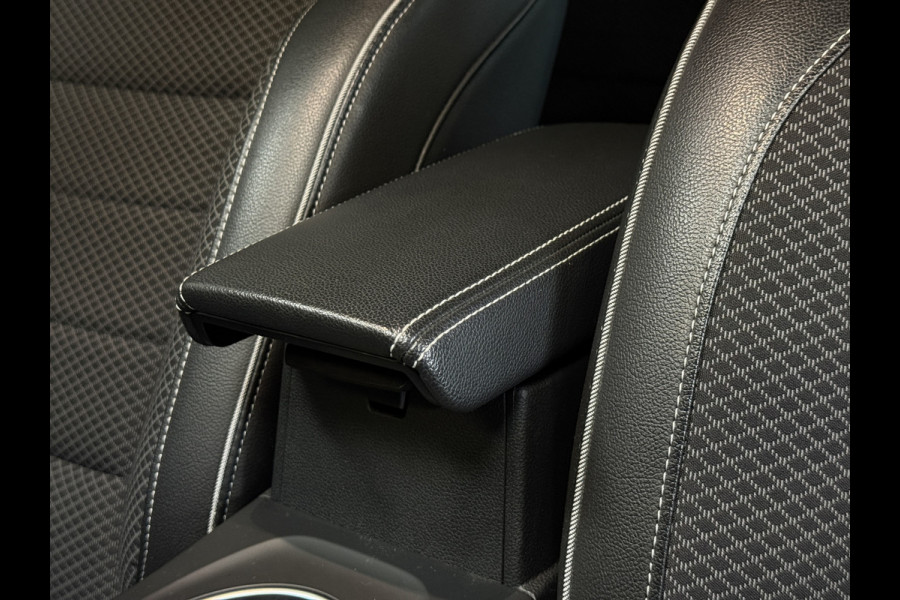 Renault Arkana 1.3 TCe 140 AUT | Groot Navi | ACC | Camera | PDC V+A | 18" | 100% onderhouden.