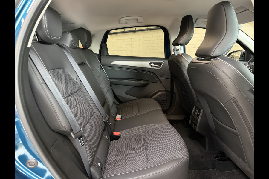 Renault Arkana 1.3 TCe 140 AUT | Groot Navi | ACC | Camera | PDC V+A | 18" | 100% onderhouden.