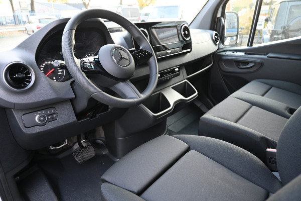 Mercedes-Benz Sprinter 317 CDI L3H2 Pro Smartphone integratie, 270 graden achterdeuren, Etc. Mercedes-Benz Sprinter 317 CDI L3H2 Pro Smartphone integratie, 270 graden achterdeuren, Etc.