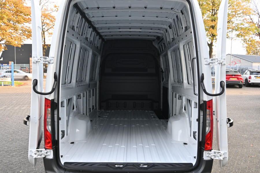 Mercedes-Benz Sprinter 317 CDI L3H2 Pro Smartphone integratie, 270 graden achterdeuren, Etc. Mercedes-Benz Sprinter 317 CDI L3H2 Pro Smartphone integratie, 270 graden achterdeuren, Etc.