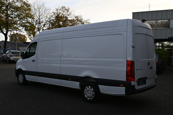 Mercedes-Benz Sprinter 317 CDI L3H2 Pro Smartphone integratie, 270 graden achterdeuren, Etc. Mercedes-Benz Sprinter 317 CDI L3H2 Pro Smartphone integratie, 270 graden achterdeuren, Etc.