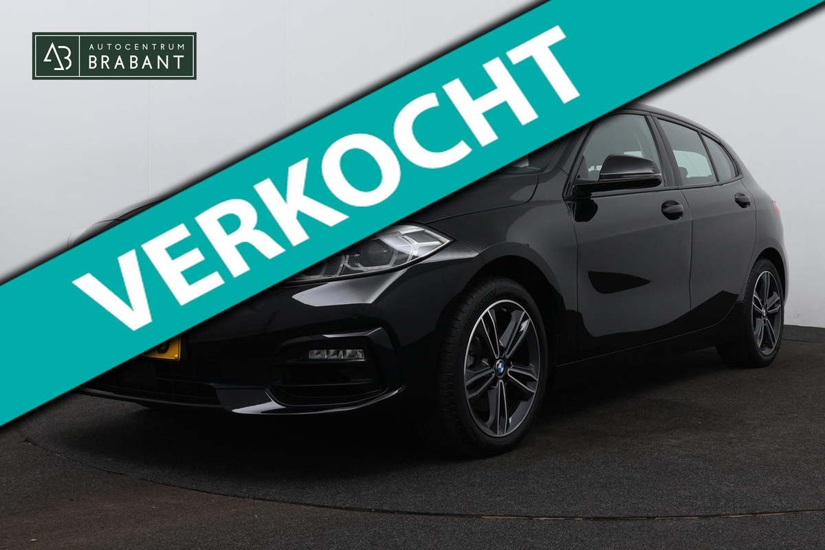 BMW 1-serie 118i Executive Edition SportLine (1e Eig, NL-auto, DealeronderH, Navi Prof, Apple Carplay, PDC V+A, Cruise Con, Etc) BMW 1-serie 118i Executive Edition SportLine (1e Eig, NL-auto, DealeronderH, Navi Prof, Apple Carplay, PDC V+A, Cruise Con, Etc)