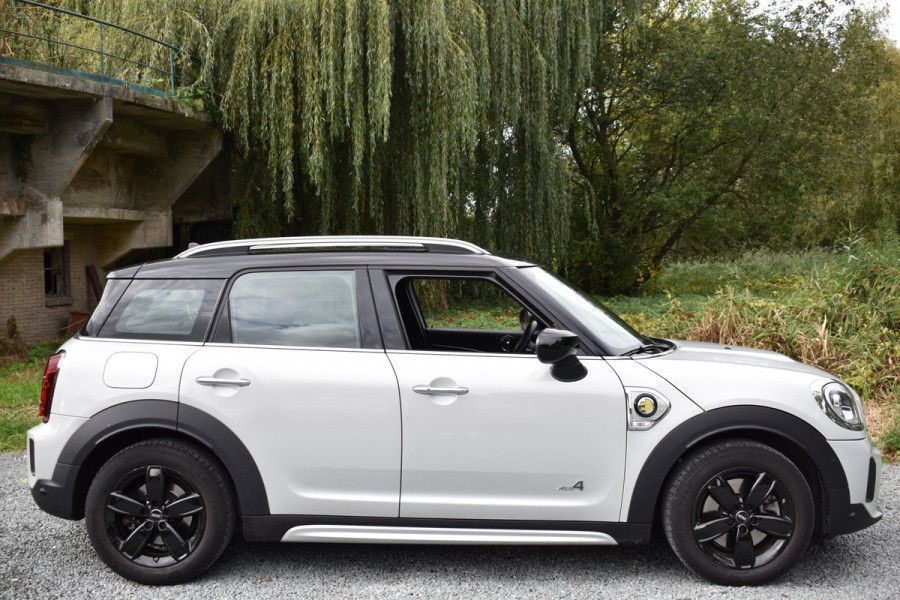 MINI Countryman Cooper S E ALL4 CAMERA/NAVI/LEDER MINI Countryman Cooper S E ALL4 CAMERA/NAVI/LEDER