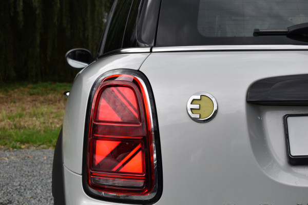 MINI Countryman Cooper S E ALL4 CAMERA/NAVI/LEDER MINI Countryman Cooper S E ALL4 CAMERA/NAVI/LEDER