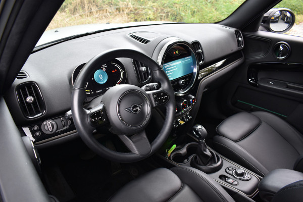 MINI Countryman Cooper S E ALL4 CAMERA/NAVI/LEDER MINI Countryman Cooper S E ALL4 CAMERA/NAVI/LEDER