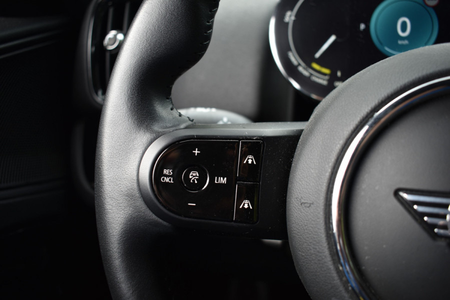 MINI Countryman Cooper S E ALL4 CAMERA/NAVI/LEDER MINI Countryman Cooper S E ALL4 CAMERA/NAVI/LEDER
