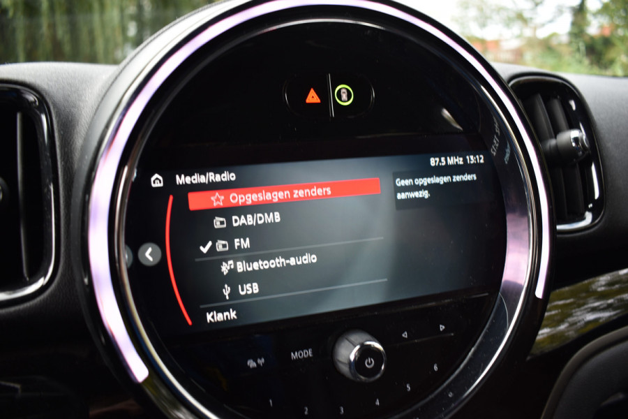 MINI Countryman Cooper S E ALL4 CAMERA/NAVI/LEDER MINI Countryman Cooper S E ALL4 CAMERA/NAVI/LEDER
