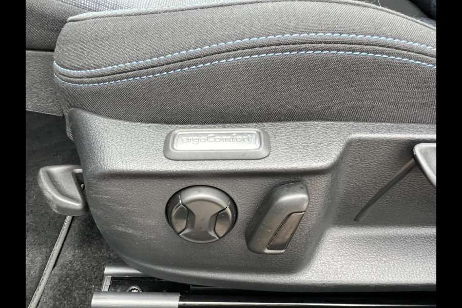 Volkswagen Passat Variant 1.4 TSI PHEV GTE Business Navi Clima LED 360 Camera PDC Volkswagen Passat Variant 1.4 TSI PHEV GTE Business Navi Clima LED 360 Camera PDC