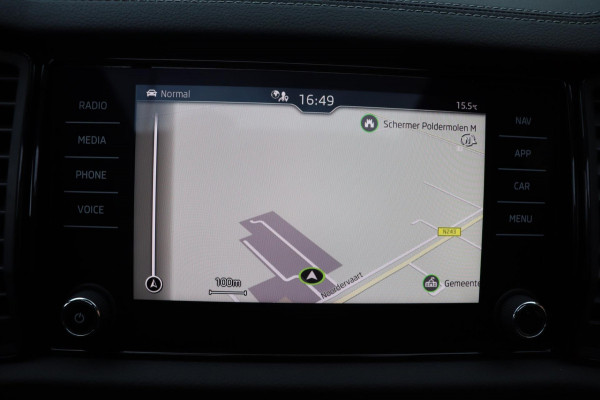 Škoda Kodiaq 1.5 TSI Sportline Business org.Nl el.trekhaak el.schuifdak canton stuur+stoelverw. el.klep