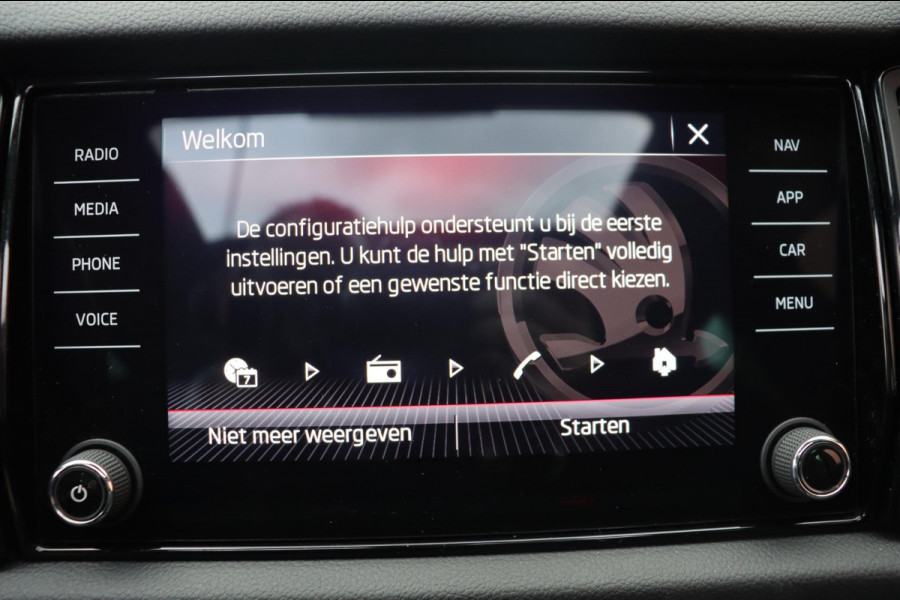 Škoda Kodiaq 1.5 TSI Sportline Business org.Nl el.trekhaak el.schuifdak canton stuur+stoelverw. el.klep