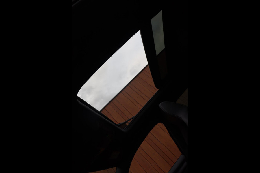 Škoda Kodiaq 1.5 TSI Sportline Business org.Nl el.trekhaak el.schuifdak canton stuur+stoelverw. el.klep
