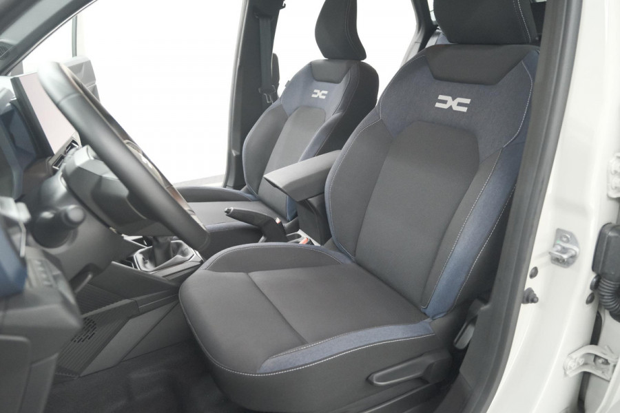 Dacia Duster Mild Hybrid 130 Expression | Camera | Stoelverwarming | Apple Carplay | Navigatie