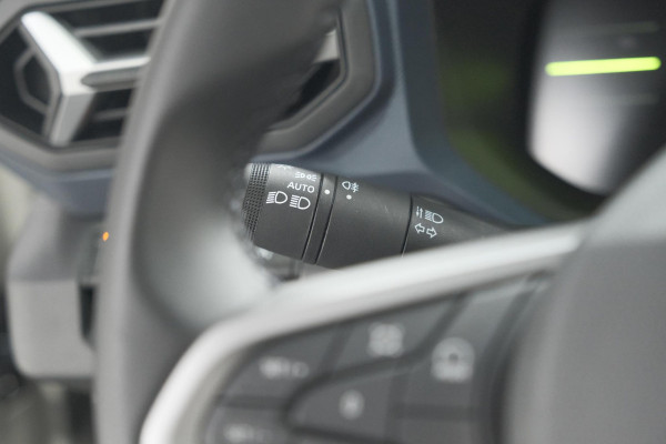 Dacia Duster Mild Hybrid 130 Expression | Camera | Stoelverwarming | Apple Carplay | Navigatie