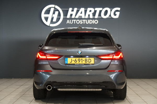 BMW 1-serie 118i Executive Edition + HARMAN KARDON / CAMERA / STOELVERWARMING