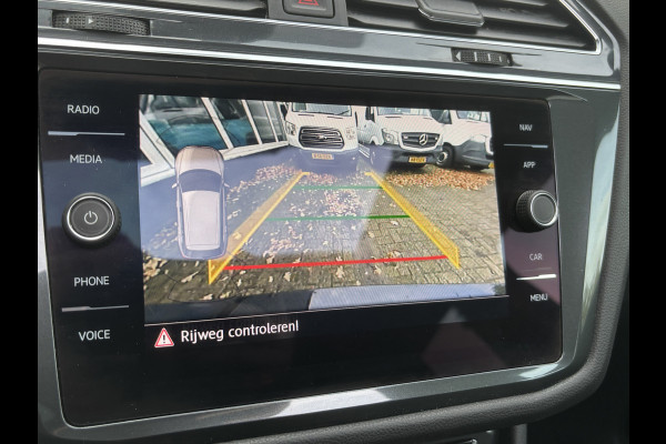 Volkswagen Tiguan Allspace 1.5 TSI Highline Business R 7persoons | R Line | Automaat | Pano Volkswagen Tiguan Allspace 1.5 TSI Highline Business R 7persoons | R Line | Automaat | Pano