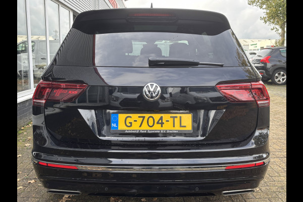 Volkswagen Tiguan Allspace 1.5 TSI Highline Business R 7persoons | R Line | Automaat | Pano Volkswagen Tiguan Allspace 1.5 TSI Highline Business R 7persoons | R Line | Automaat | Pano