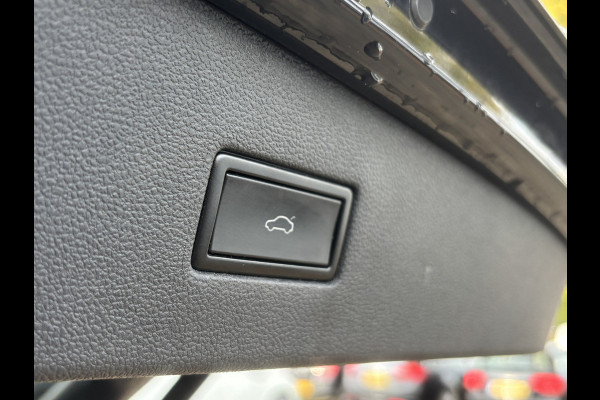 Volkswagen Tiguan Allspace 1.5 TSI Highline Business R 7persoons | R Line | Automaat | Pano Volkswagen Tiguan Allspace 1.5 TSI Highline Business R 7persoons | R Line | Automaat | Pano