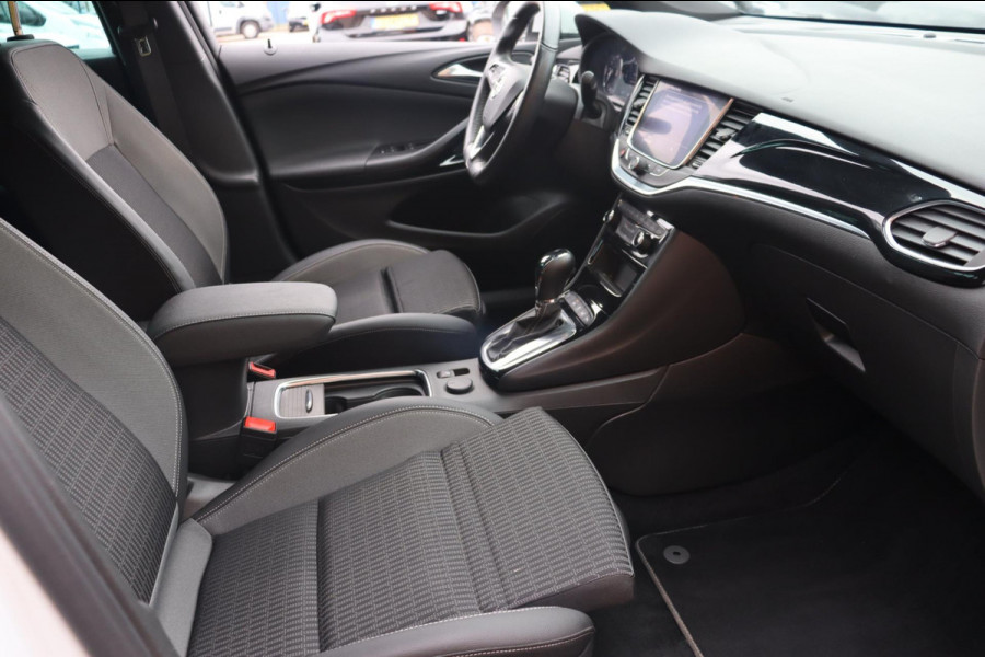 Opel Astra Sports Tourer 1.4 Elegance org.NL Comfort-stoelen a.camera Opel Astra Sports Tourer 1.4 Elegance org.NL Comfort-stoelen a.camera