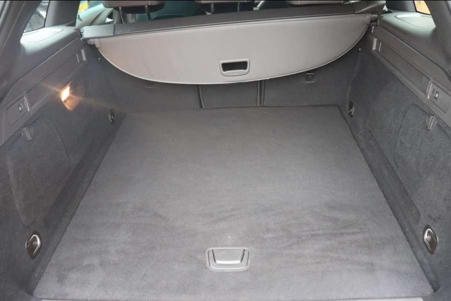 Opel Astra Sports Tourer 1.4 Elegance org.NL Comfort-stoelen a.camera Opel Astra Sports Tourer 1.4 Elegance org.NL Comfort-stoelen a.camera